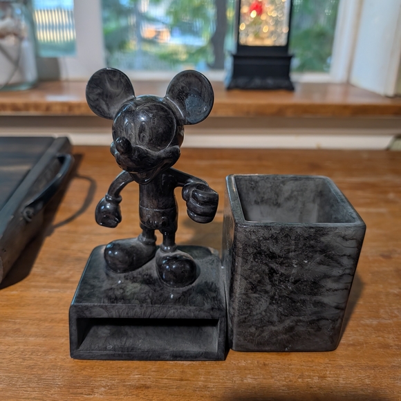 Mickey Mouse Desk Accessory Set - Picture 5 of 6